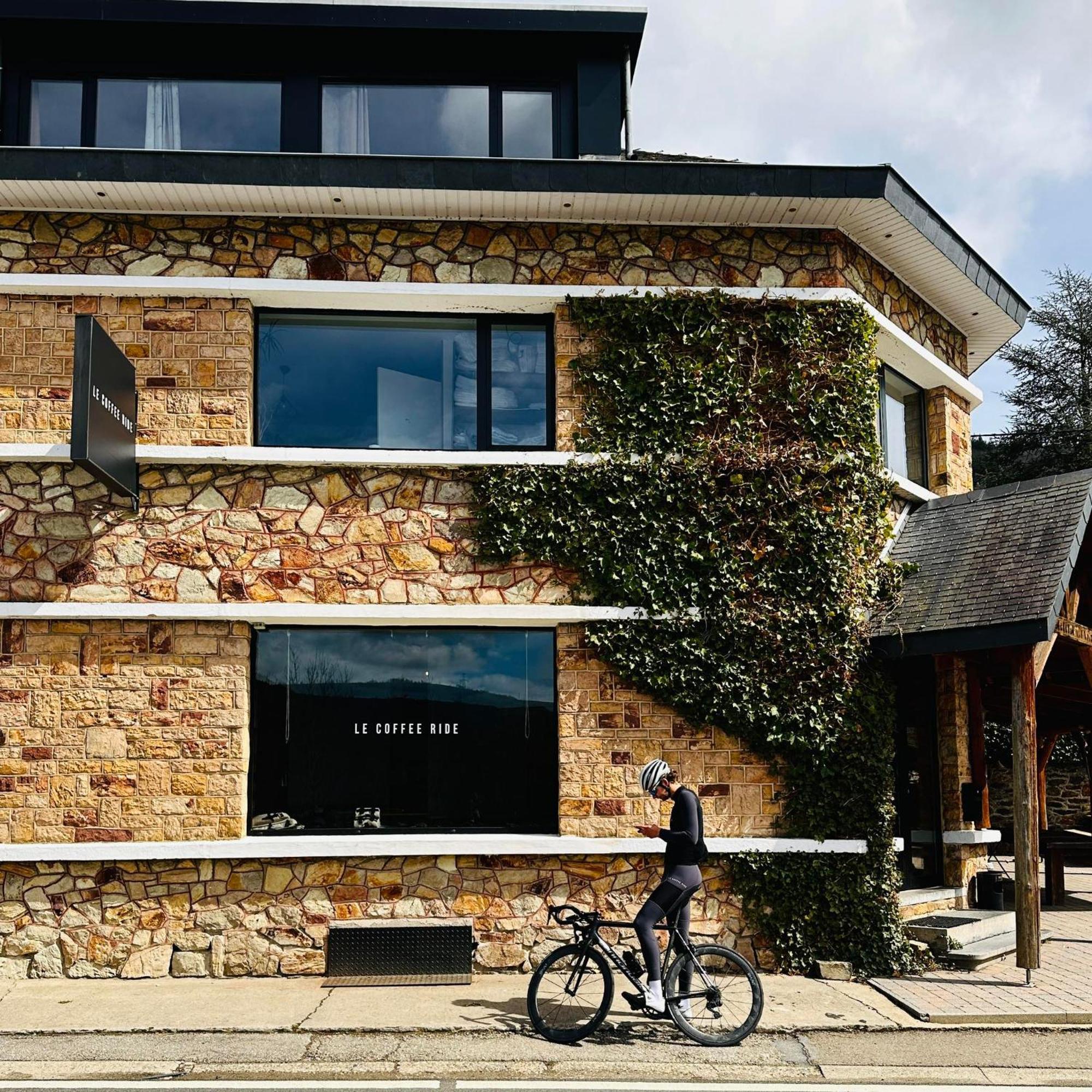 斯塔沃洛 Le Coffee Ride Cycling Cafe酒店 外观 照片